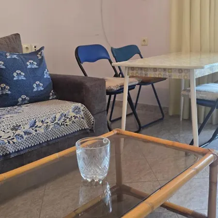Nook Traditional 4 4 Apartment Himarë
