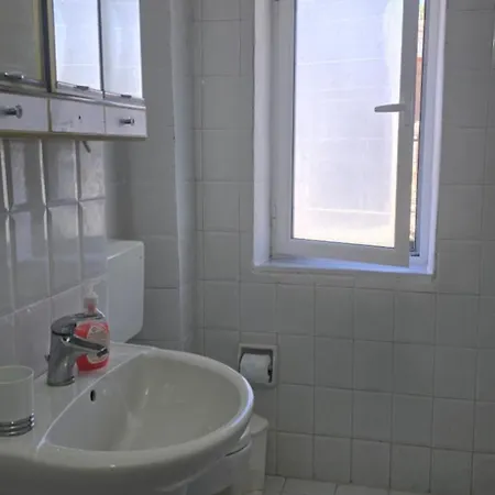 Nook Traditional 4 4 * Himarë